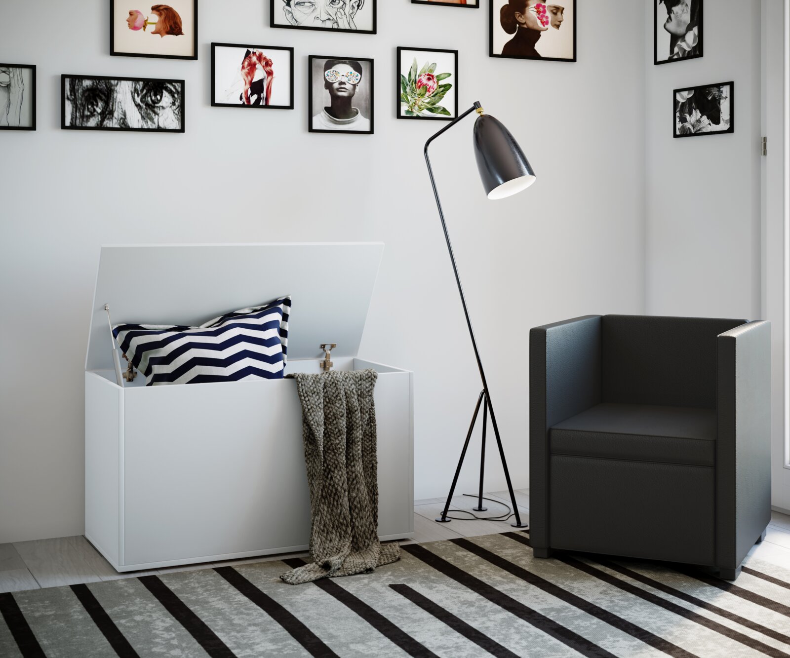Schwarze Stehlampe mit schlankem Dreibein-Stativ und konischem Schirm neben grauem Sessel und weißer Aufbewahrungsbox in modernem Wohnzimmer, Perspektive: leicht seitliche Frontansicht.