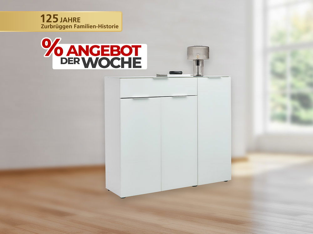 Modernes Sideboard in hellem Raum mit Holzfußboden, daneben Schriftzug „% Angebot der Woche“