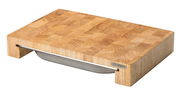 Hochwertiges Schneidebrett aus Holz mit integrierter Edelstahl-Schublade, perspektivisch von schräg oben fotografiert.