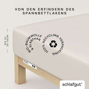 Spannbettlaken aus Bio-Baumwolle und Elasthan, verpackt in 100% Recyclingmaterial, Seitenansicht