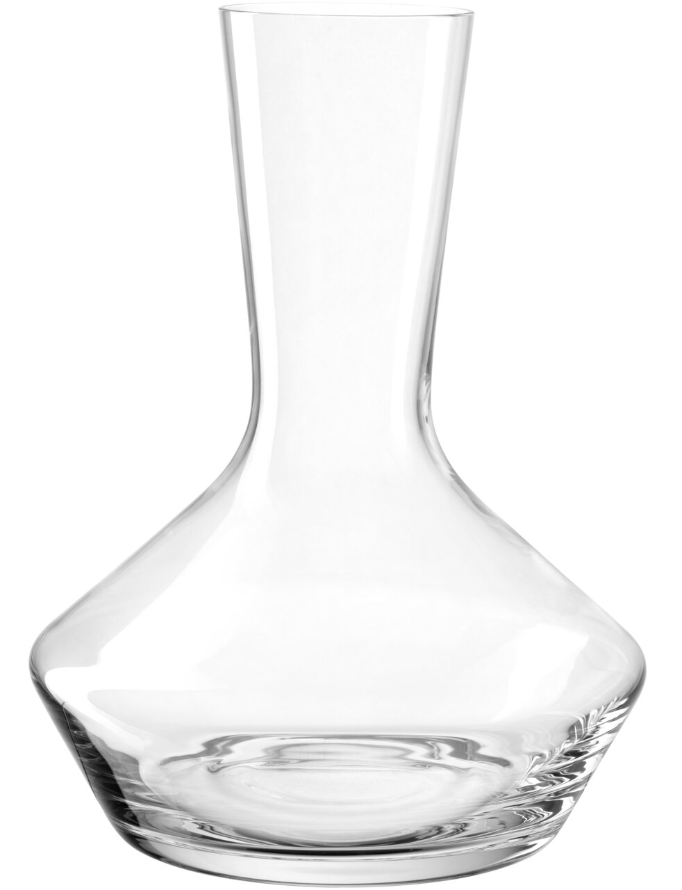 Elegante glazen karaf, hier van voren afgebeeld, met een slanke hals en een brede bodem, ideaal voor wijn of water.