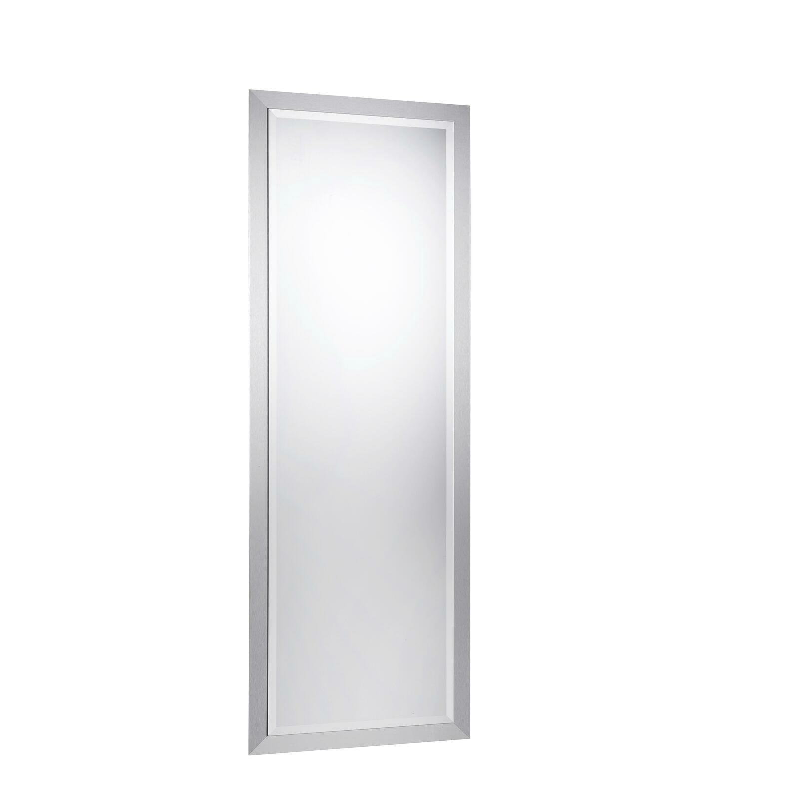 Rechteckiger Facettenspiegel mit silbernem Rahmen, ca. 50x150 cm, in leicht seitlicher Perspektive.