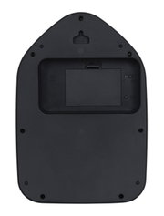 Rückansicht einer schwarzen Wanduhr mit Batteriefach und Aufhängung.