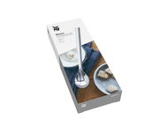 Verpackung eines Latte Macchiato-Löffels der Marke Nuova, frontal fotografiert, mit Abbildung eines Löffels und einer Tasse Kaffee.