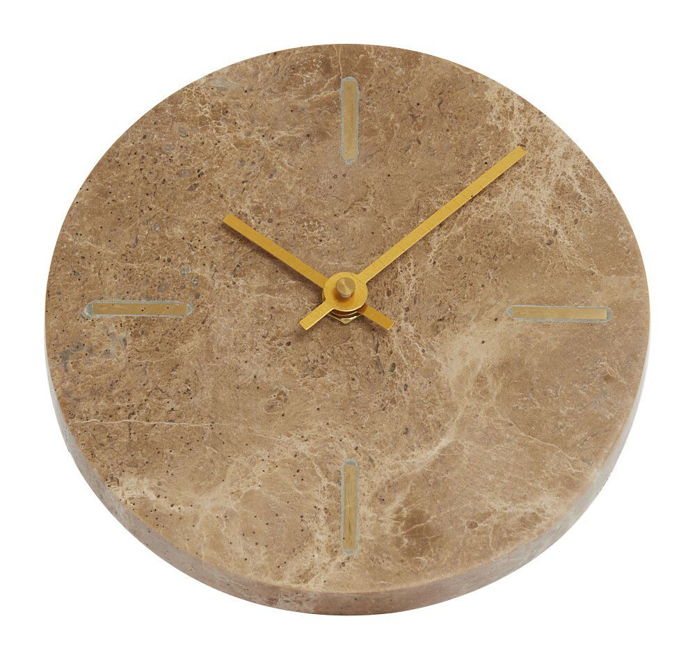 Runde Wanduhr aus braunem Marmor mit goldenen Zeigern, Draufsicht