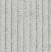 Nahaufnahme eines hellgrauen, gestreiften Stoffes mit weicher Textur, von oben betrachtet.