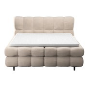 Beiges Boxbett mit gepolstertem Kopfteil und Matratze, Vorderansicht