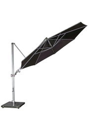 Zijaanzicht van een zwarte schommelparasol met een stevig metalen frame en een vierkante voet.