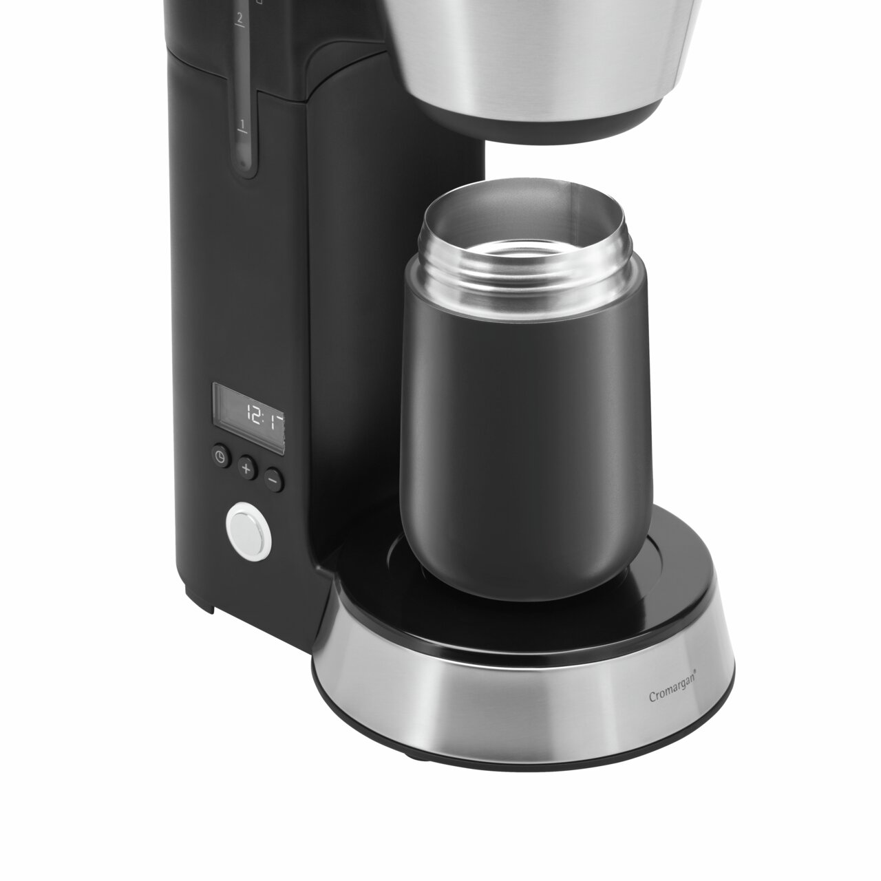 Impulse Travel Mug 0,3l Cromar in einer Kaffeemaschine, seitliche Perspektive