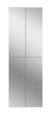 Spiegelschrank mit vier Türen, frontal betrachtet.