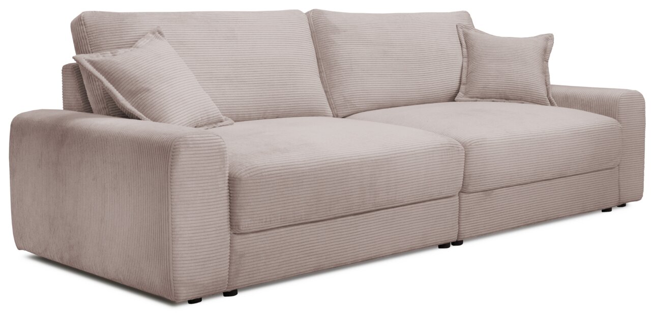 Großes, beiges Sofa mit geripptem Stoffbezug, zwei passenden Kissen, seitliche Perspektive
