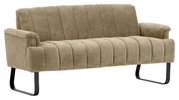 Beige 2,5er-Sitzbank mit gestepptem Stoffbezug und schwarzen Metallbeinen, seitliche Perspektive