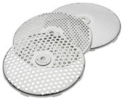 Drei runde, silberne Metallscheiben mit Löchern, perspektivisch von oben fotografiert.