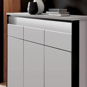 Moderner XL-Schuhschrank in Weiß mit schwarzem Rahmen, seitliche Perspektive