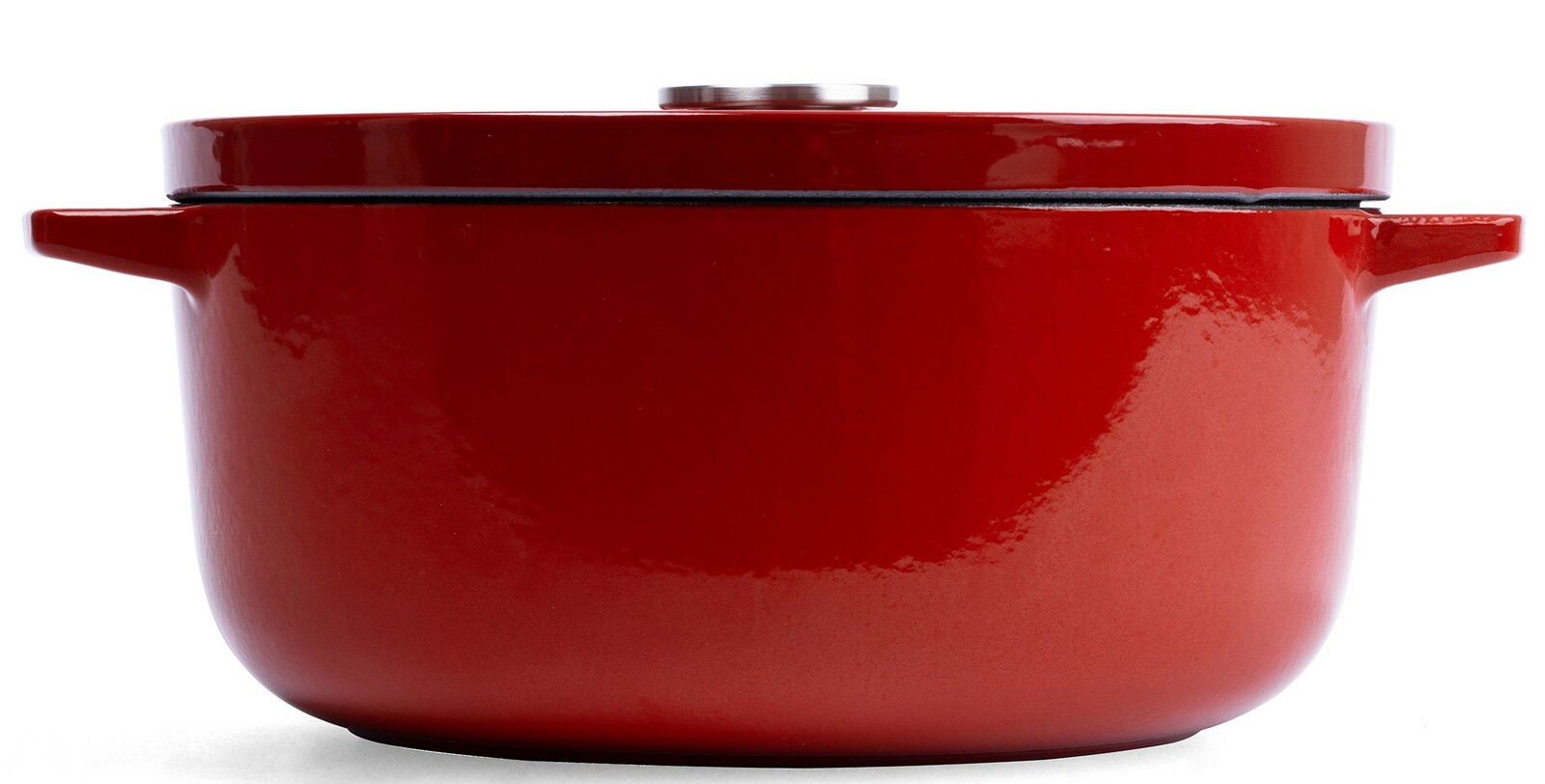 Roter runder Gusseisen-Bräter mit Deckel, seitliche Perspektive