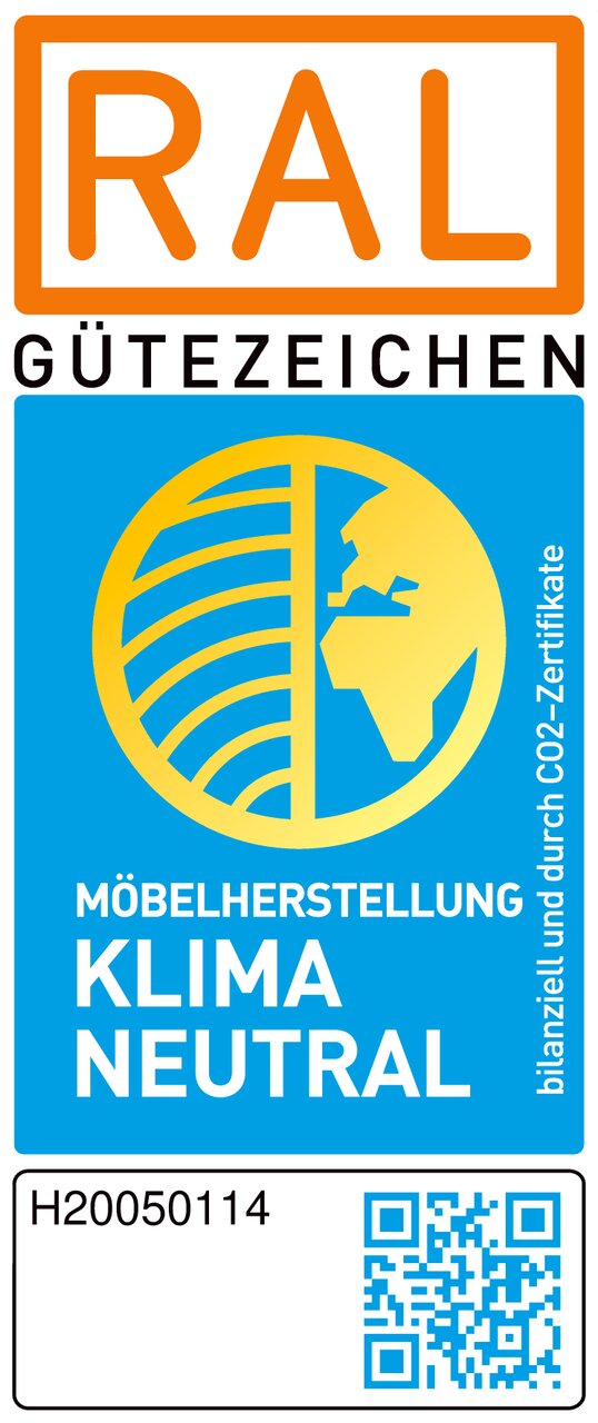 RAL Gütezeichen für klimaneutrale Möbelherstellung, Vorderansicht