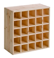 Weinregal aus Holz mit 20 Fächern, perspektivisch von vorne links fotografiert.