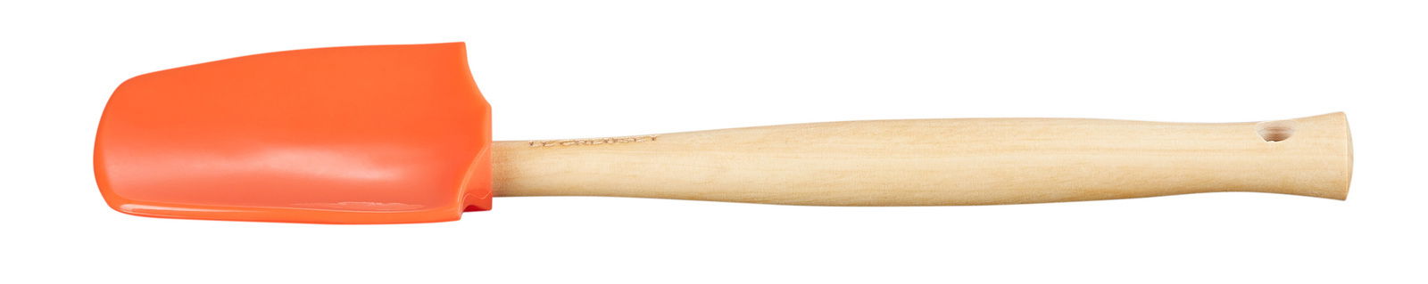 Großer Kochlöffel mit orangefarbenem Silikonkopf und Holzgriff, seitliche Perspektive