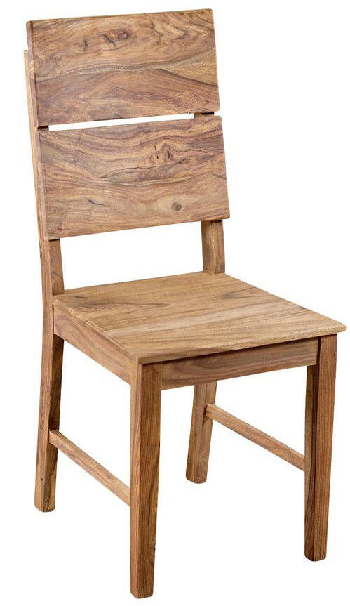 Holzstuhl aus hellem Holz mit gerader Rückenlehne, seitliche Perspektive