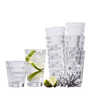Becherset Wave 12-tlg. aus klarem Glas, gestapelt und einzeln, mit Limettenscheiben und Eiswürfeln, seitliche Perspektive