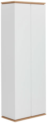 Weißer Garderobenschrank mit Holzakzenten, seitliche Perspektive