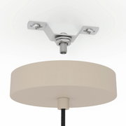 Nahaufnahme der Deckenhalterung einer Pendelleuchte ROMAZZINA von Eglo, beige, von unten betrachtet.