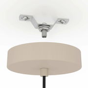 Nahaufnahme der Deckenhalterung einer Pendelleuchte ROMAZZINA von Eglo, beige, von unten betrachtet.