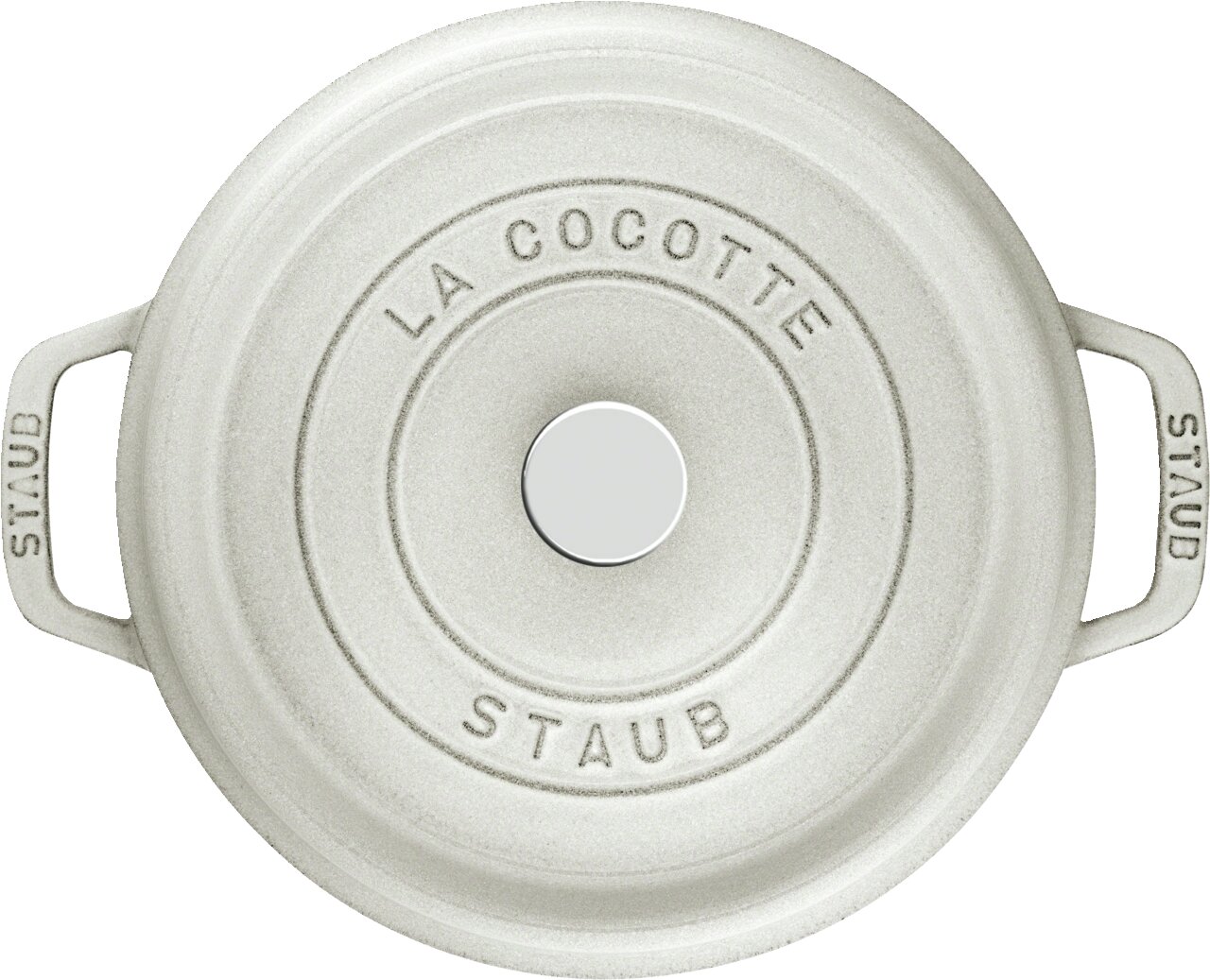 Runde Cocotte von oben mit zwei Griffen und der Aufschrift 'La Cocotte Staub' auf dem Deckel.