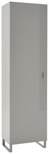 Moderner Garderobenschrank in grauer Farbe mit vertikalen Linien auf der Tür, perspektivisch von vorne links gesehen.