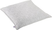 Outdoor-Kissen in hellem Beige, schräg von oben fotografiert