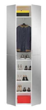 Garderobenkombination mit geöffneter Tür, zeigt eine Jacke, Schuhe und Aufbewahrungsboxen aus der Frontalperspektive.