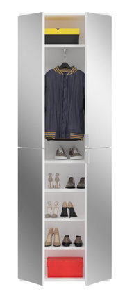 Garderobenkombination mit geöffneter Tür, zeigt eine Jacke, Schuhe und Aufbewahrungsboxen aus der Frontalperspektive.