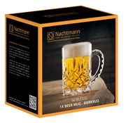 Bierglas Noblesse mit elegantem Schliffmuster, gefüllt mit Bier, seitliche Perspektive