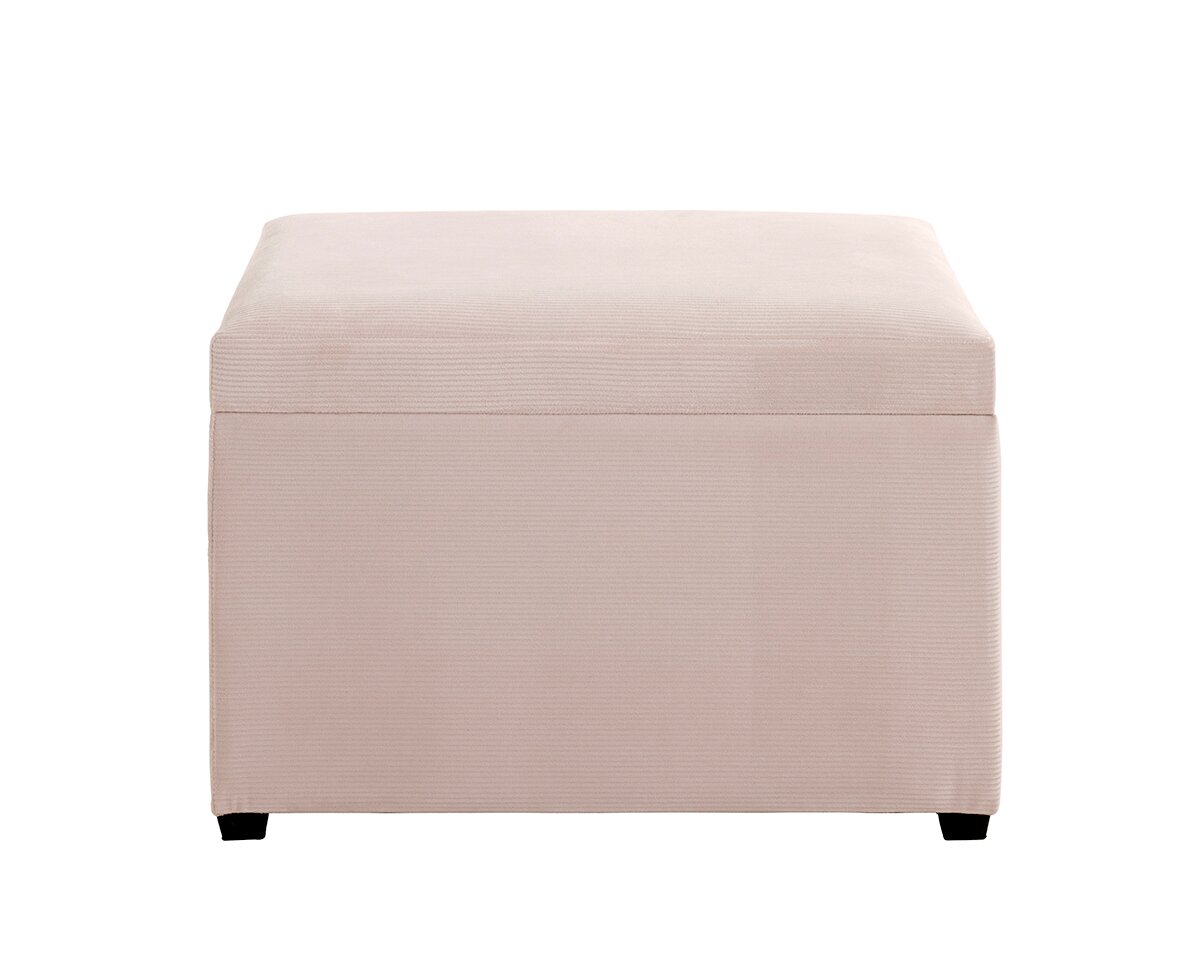 Quadratischer Polsterhocker in hellem Beige mit strukturierter Stoffoberfläche und schwarzen Füßen, frontal in leichter Aufsicht fotografiert