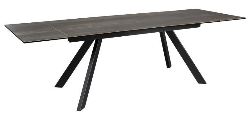 Moderner Esstisch mit dunkler Holzplatte und schrägen schwarzen Metallbeinen, seitliche Perspektive