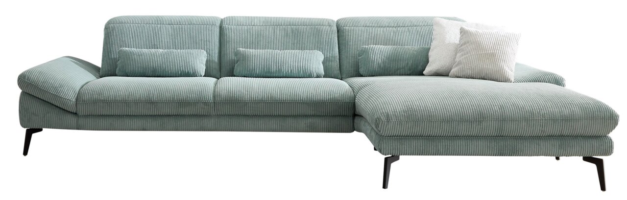 Groene longchair-set met geribbelde stoffen bekleding, bestaande uit een driezitsbank en een liggedeelte aan de rechterkant. Aanzicht van voren.