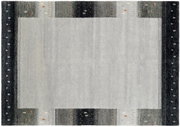 Wollteppich mit grauem Zentrum und dunklem, gemustertem Rand, Draufsicht