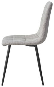 Moderner Stuhl mit grauem Stoffbezug und schwarzen Metallbeinen, Seitenansicht