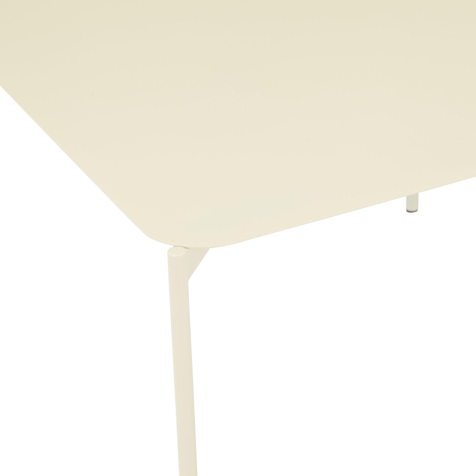 Moderne bijzettafel met een minimalistisch ontwerp, gefotografeerd vanuit vogelperspectief.