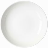 Weißer Suppenteller Skagen mit einem Durchmesser von 21,5 cm, aus der Vogelperspektive fotografiert.