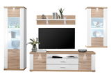 Moderne Wandkombination XORA MANHATTAN in Holzoptik mit weißen Akzenten, bestehend aus zwei Vitrinen, einem TV-Board und einem Wandregal, frontal abgebildet.