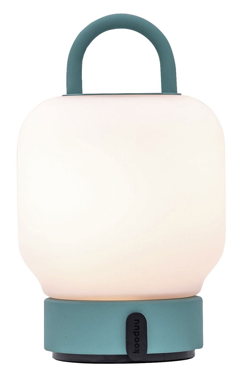 Tragbare Lampe in rauchigem Teal mit Griff, frontal betrachtet.