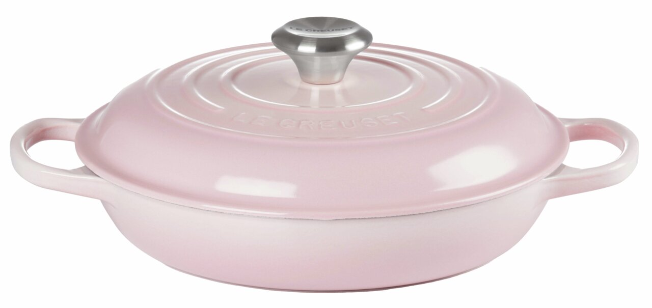 LE CREUSET Gourmet-kookpot 26 cm Shell Pink SIGNATURE Roze Gourmet-kookpot met deksel en twee handvatten, zijaanzicht