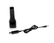 Schwarzes Zubehörteil und USB-Ladekabel für Akku Handstaubsauger, Ansicht von oben