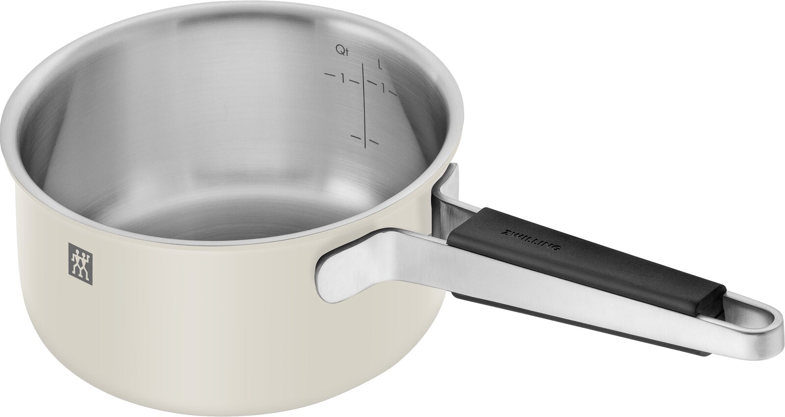 Topf aus Edelstahl mit Messskala und schwarzem Griff, seitliche Perspektive