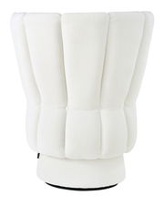 Rückansicht eines weißen Sessels mit gepolstertem, strukturiertem Stoff und vertikalen Nähten.