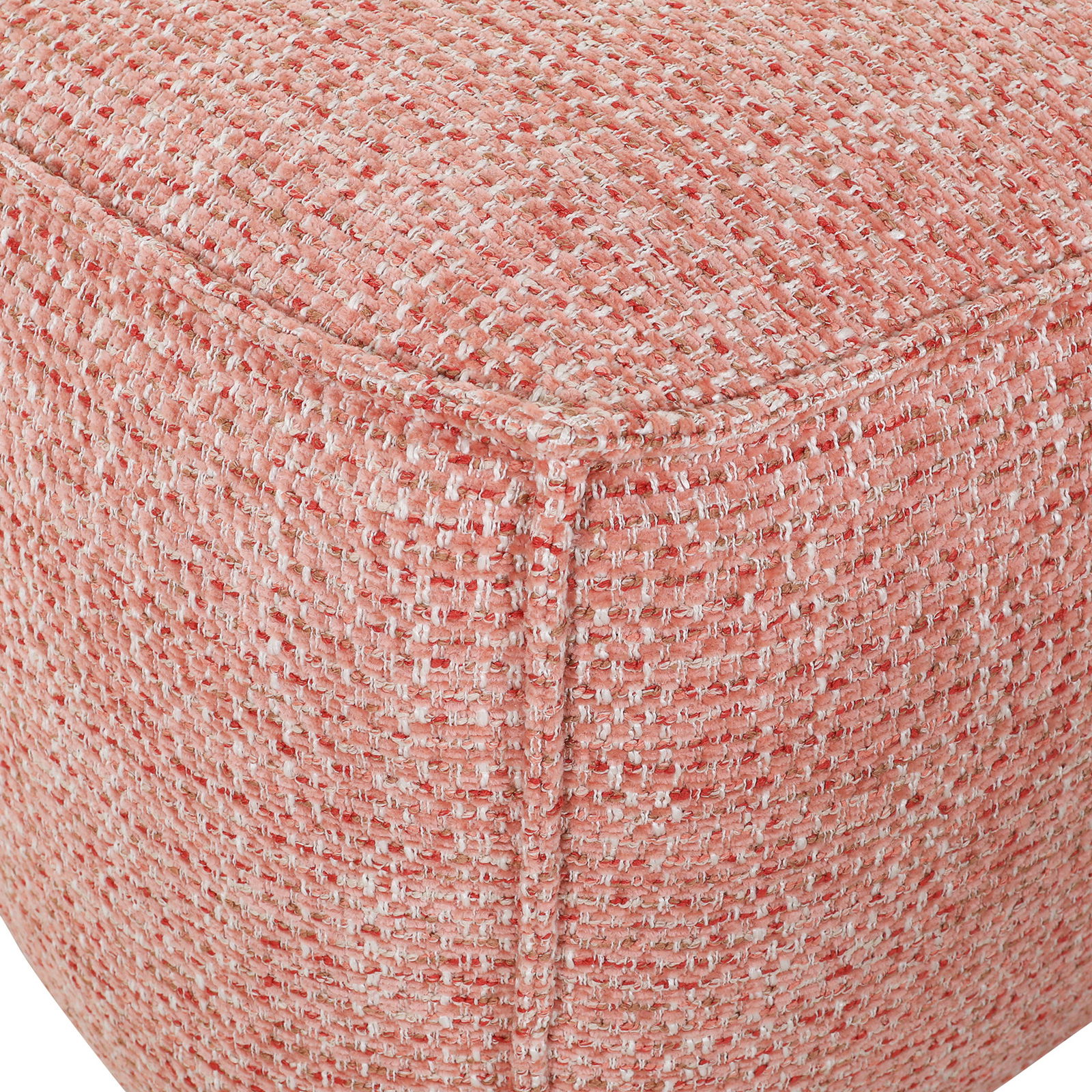 Z2 Kruk FIONA Close-up van een kruk met roze stoffen bekleding, vanuit de hoek gefotografeerd.