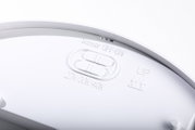 Nahaufnahme der Rückseite einer weißen LED-Deckenleuchte mit Sensor-Schalter (OFF/ON) und Farbtemperaturwahl 27K/30K/40K, schräg von oben fotografiert
