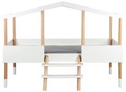 Hausbett mit Holzpfosten und weißem Rahmen, frontal betrachtet