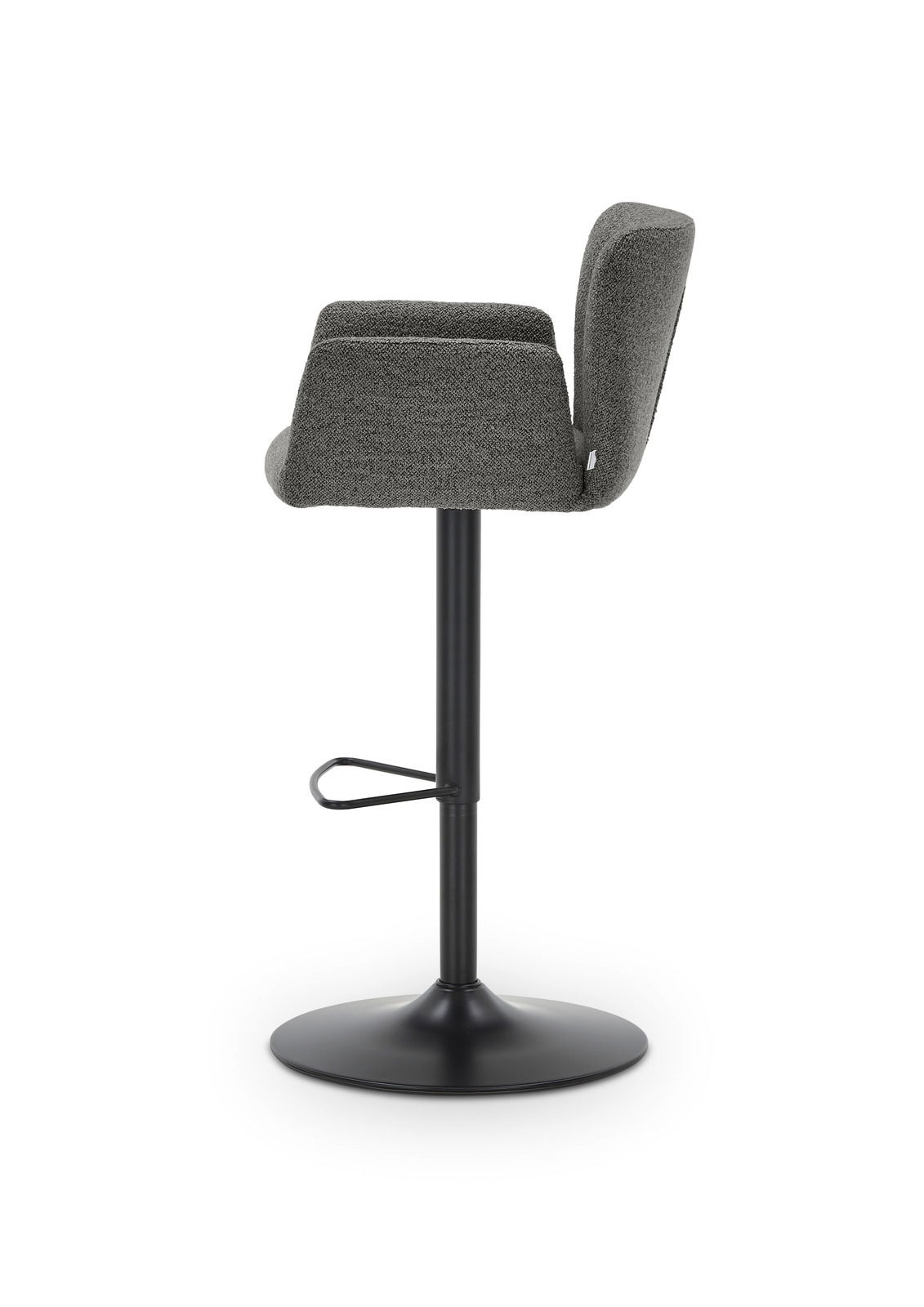 Seitenansicht eines modernen Barhockers mit grauem Stoffbezug und schwarzem Metallgestell.